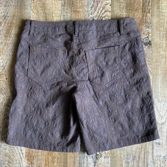 Simply Vera |Vera Wang Shorts - Picture 2 of 7